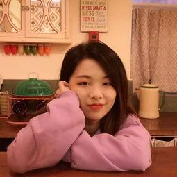 忘了吃瓜她进娱乐圈,意外踏入娱乐圈，开启璀璨星途